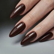 Gel Polish 439 d-Ark Red