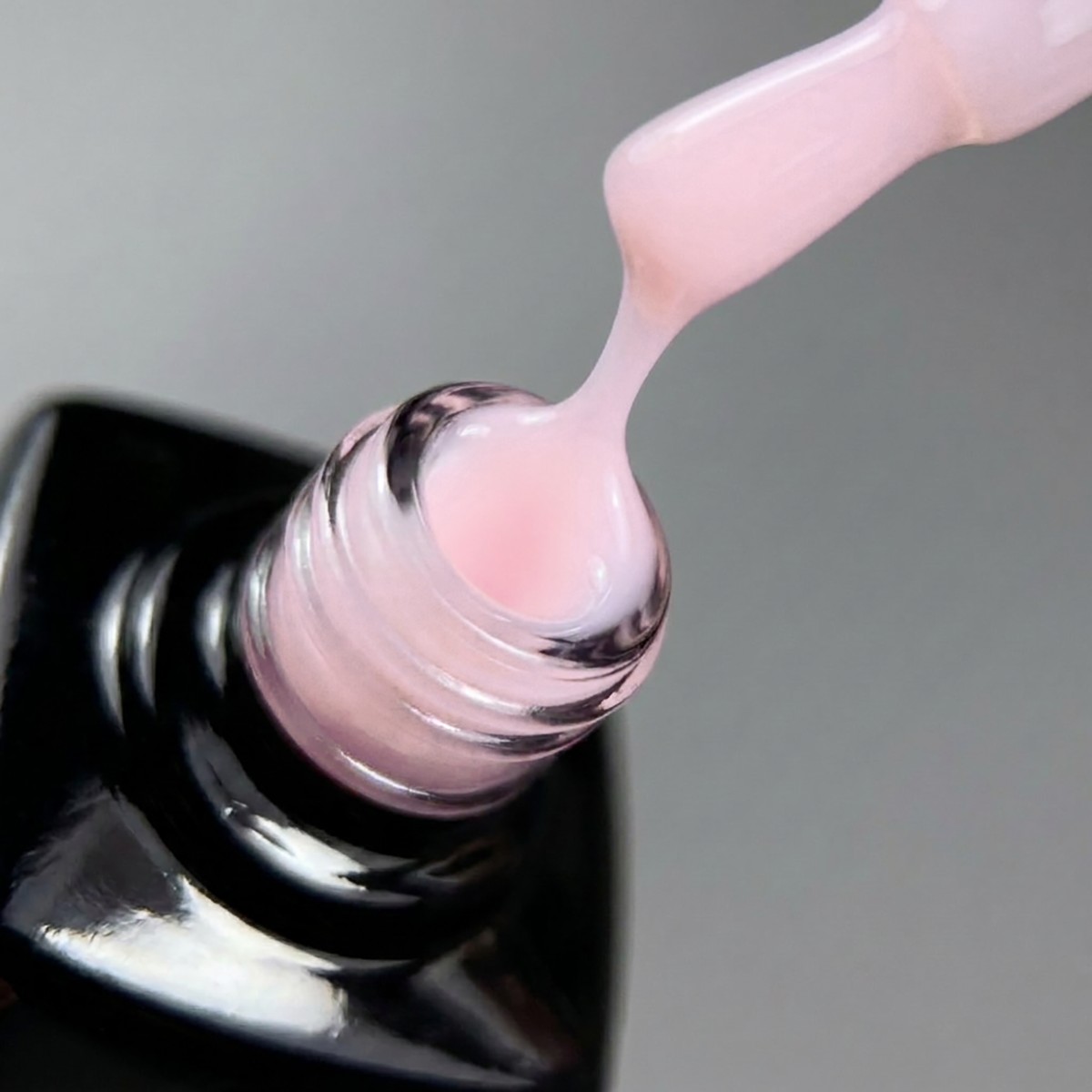 Liquid Poly Gel UV Liquid Poly Gel 02 Sugar Cloud 15ml Victoria Vynn
