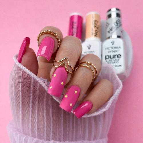 tuto nail art fleurs facile ongles points blancs jaune design simple